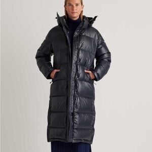 New in packaging Quince Down Puffer Jacket in Shiny Black